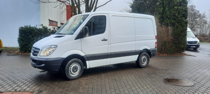 Mercedes-Benz Sprinter 316 Kastenwagen - Väike kaubik: pilt 3 Mercedes-Benz Sprinter 316 Kastenwagen - Väike kaubik: pilt 3