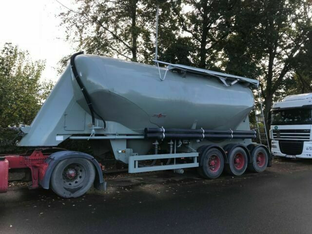 SPITZER SF 2734/2P Zement/Silo German Fahrzeug - Tsistern poolhaagis: pilt 1 SPITZER SF 2734/2P Zement/Silo German Fahrzeug - Tsistern poolhaagis: pilt 1