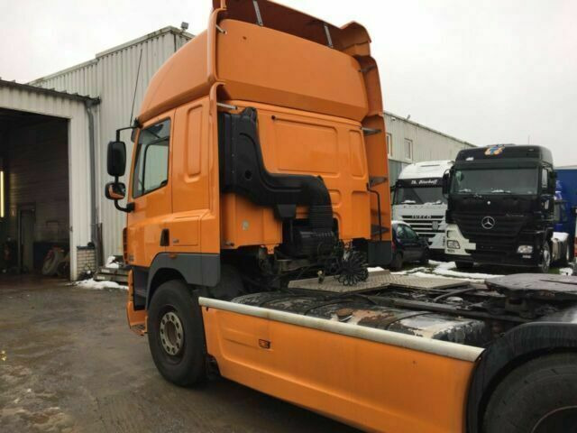 DAF CF85-410 G.Haus 2xBett ZF/Schalter 2-Kreishydr - Sadulveok: pilt 3 DAF CF85-410 G.Haus 2xBett ZF/Schalter 2-Kreishydr - Sadulveok: pilt 3