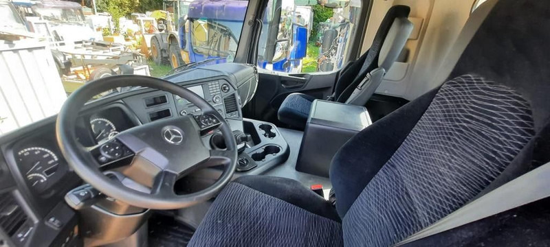 Mercedes-Benz 2043 Arocs 4x4 - Sadulveok: pilt 5 Mercedes-Benz 2043 Arocs 4x4 - Sadulveok: pilt 5