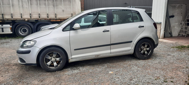 Volkswagen Golf Plus 1.9 TDI DSG DPF Comfortline - Luukpära: pilt 4 Volkswagen Golf Plus 1.9 TDI DSG DPF Comfortline - Luukpära: pilt 4