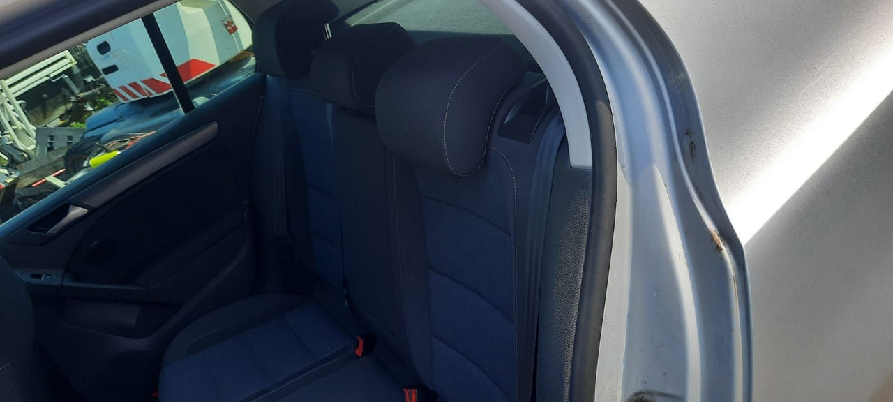 Volkswagen Golf - Sedaan: pilt 5 Volkswagen Golf - Sedaan: pilt 5