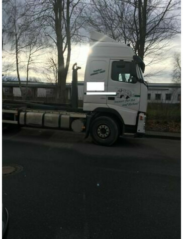 Volvo FH12-420 G.Haus 2xBett Klima Schaltgetriebe Reta - Konkstõstukiga veoauto: pilt 5 Volvo FH12-420 G.Haus 2xBett Klima Schaltgetriebe Reta - Konkstõstukiga veoauto: pilt 5