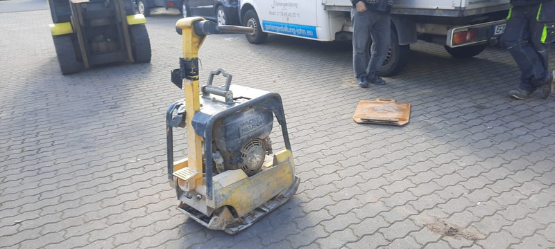 Wacker Rüttelplatte DPU 3050H - Vibraatorplaat: pilt 3 Wacker Rüttelplatte DPU 3050H - Vibraatorplaat: pilt 3