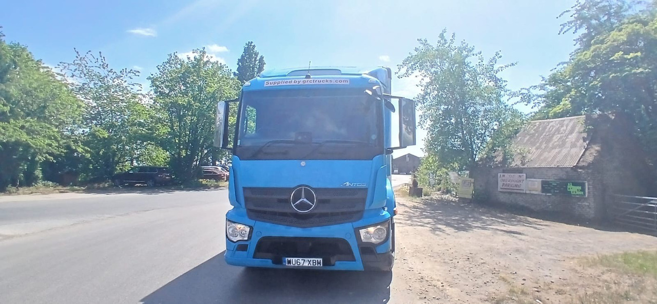 2017 Mercedes Antos 2527 Refrigerated Truck - Külmutiga veoauto: pilt 4 2017 Mercedes Antos 2527 Refrigerated Truck - Külmutiga veoauto: pilt 4