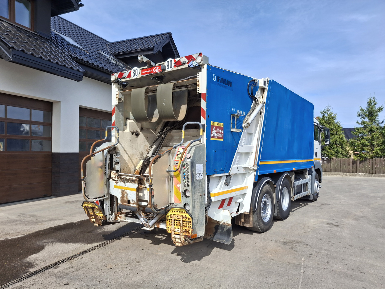 MAN MAN TGS 28.360 Śmieciarka Müllwagen Garbage Truck FAUN 3 Osie - Prügiauto: pilt 5 MAN MAN TGS 28.360 Śmieciarka Müllwagen Garbage Truck FAUN 3 Osie - Prügiauto: pilt 5