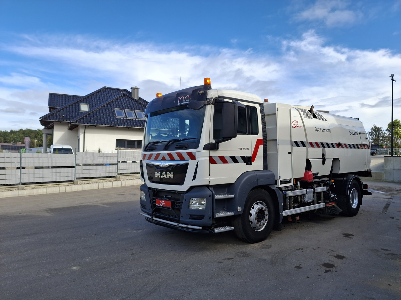 MAN TGS 18.320 Zamiatarka Kehrmaschine BUCHER OptiFant 8000 Karcher Euro 6 PM10 L/R Hochdruckreinigung - Tänavapühkimismasin: pilt 2 MAN TGS 18.320 Zamiatarka Kehrmaschine BUCHER OptiFant 8000 Karcher Euro 6 PM10 L/R Hochdruckreinigung - Tänavapühkimismasin: pilt 2