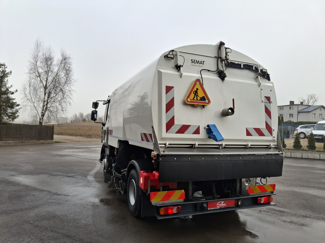RENAULT D12 Zamiatarka Kehrmaschine SEMAT Zoeller Faun Karcher Euro 6 PM10 L/R 2017r - Tänavapühkimismasin: pilt 4 RENAULT D12 Zamiatarka Kehrmaschine SEMAT Zoeller Faun Karcher Euro 6 PM10 L/R 2017r - Tänavapühkimismasin: pilt 4