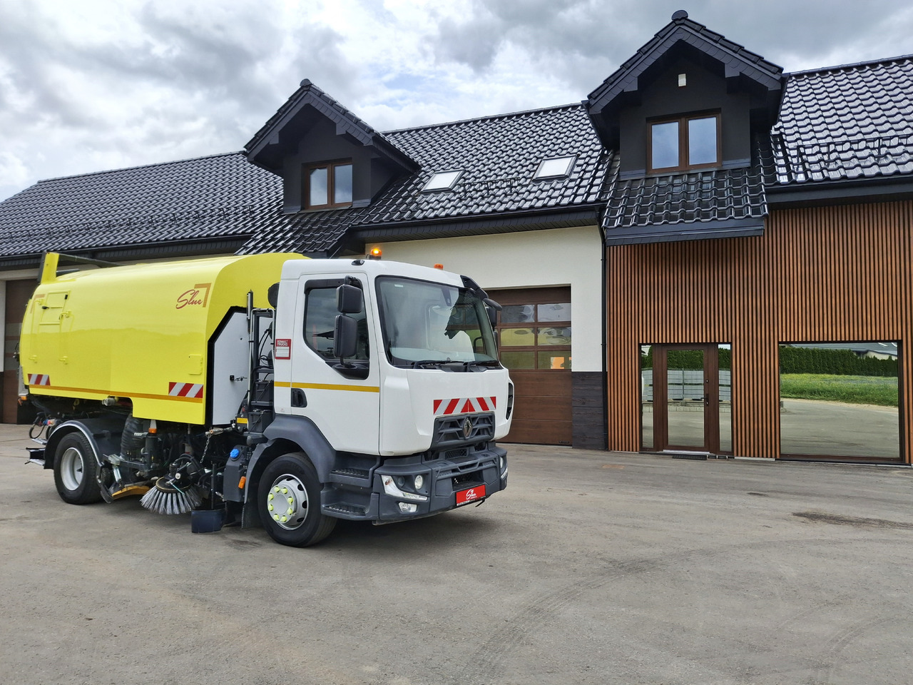 RENAULT D16 Zamiatarka Kehrmaschine SEMAT Zoeller FAUN Karcher Szczotki L/R Hydrostat Euro 6 PM10 Rura Do Liści - Tänavapühkimismasin: pilt 1 RENAULT D16 Zamiatarka Kehrmaschine SEMAT Zoeller FAUN Karcher Szczotki L/R Hydrostat Euro 6 PM10 Rura Do Liści - Tänavapühkimismasin: pilt 1