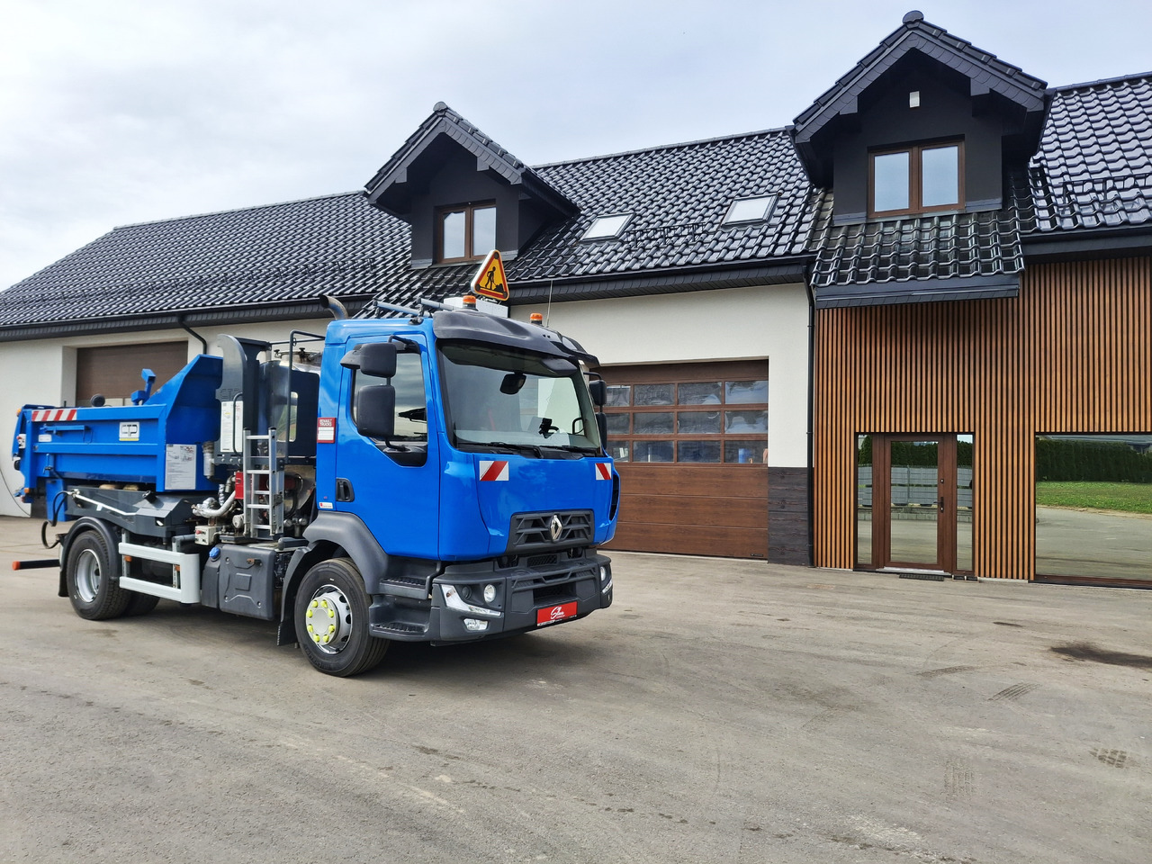 Renault D16 - Gudronaator: pilt 1 Renault D16 - Gudronaator: pilt 1