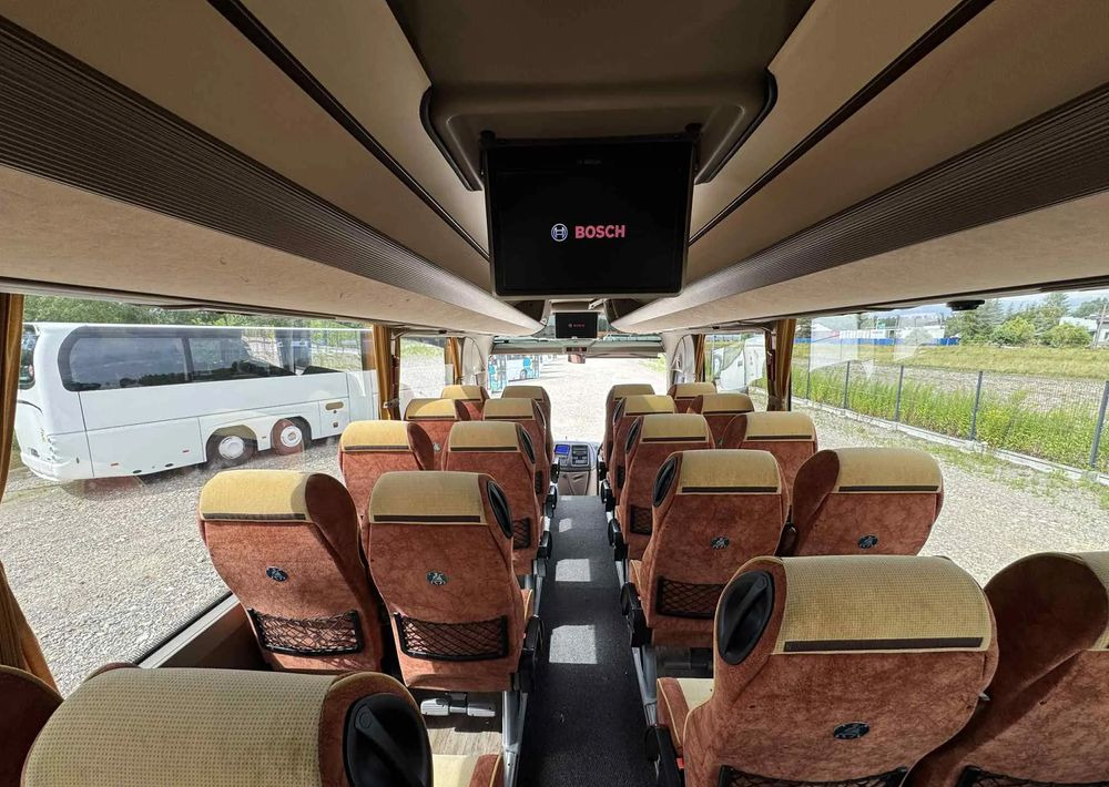 Kaugsõidu buss Irisbus Magelys Pro: pilt 17