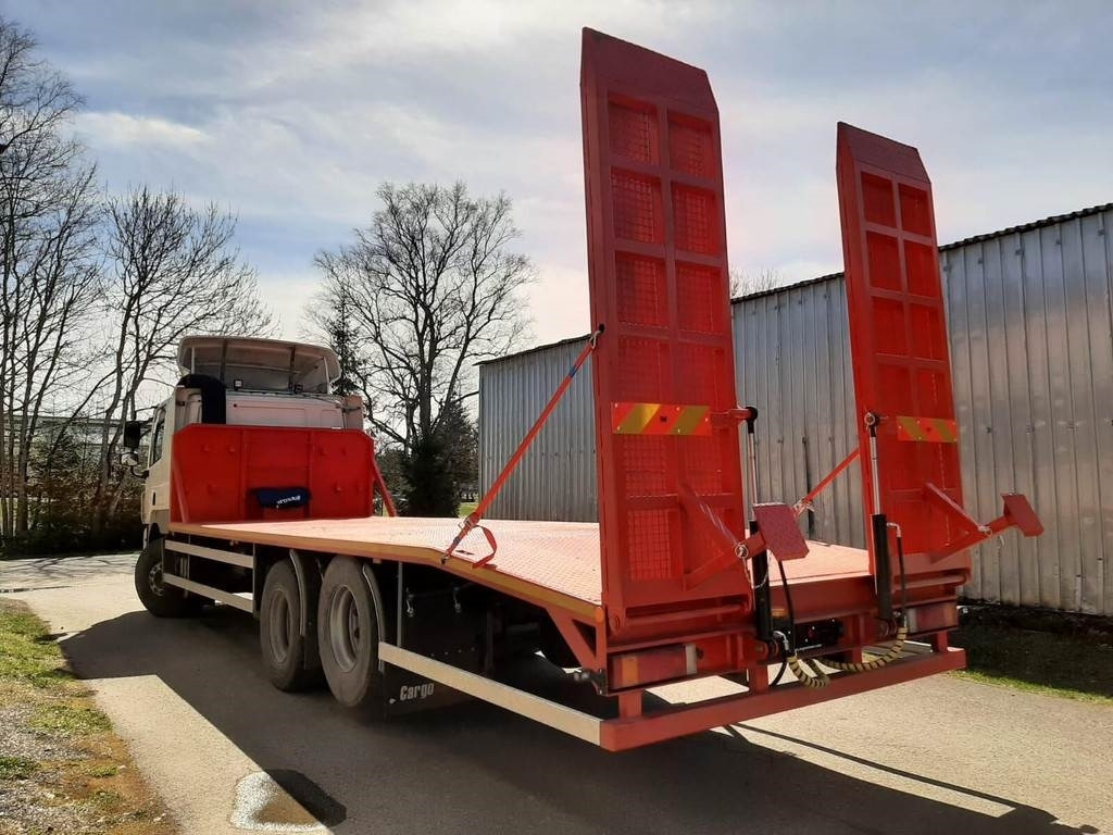 DAF 85.410 6X2 CAR TRANSPORTER - Treilerveoauto: pilt 2 DAF 85.410 6X2 CAR TRANSPORTER - Treilerveoauto: pilt 2