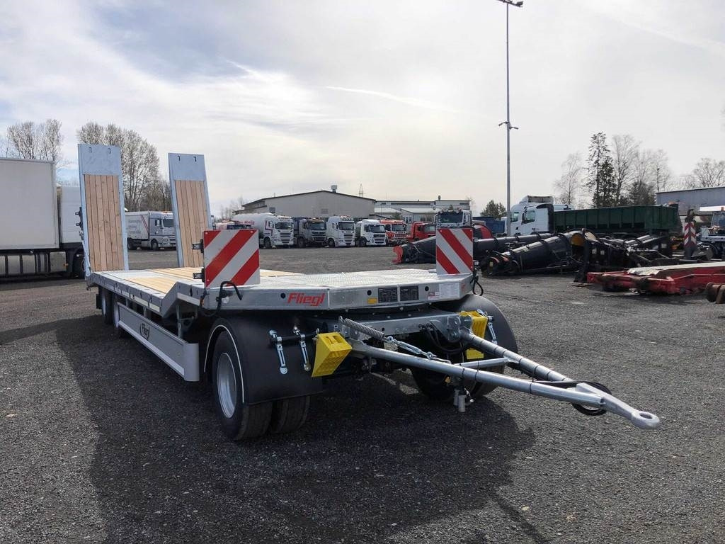 Fliegl DTS-S 300 - Madal platvorm järelhaagis: pilt 4 Fliegl DTS-S 300 - Madal platvorm järelhaagis: pilt 4