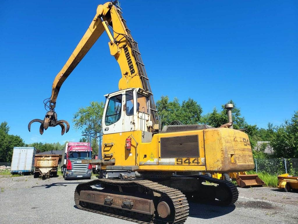 Liebherr R944C EW LITRONIC - Lintekskavaator: pilt 3 Liebherr R944C EW LITRONIC - Lintekskavaator: pilt 3