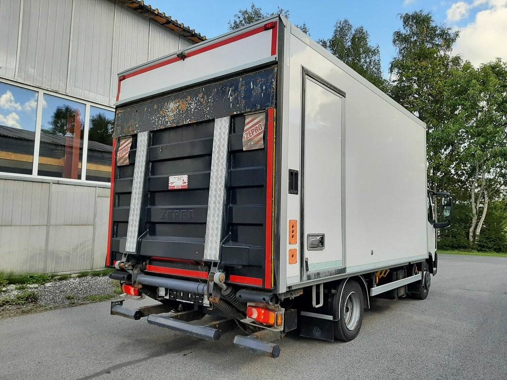 Renault D CAB 4X2 EURO6 - Kasti veoauto: pilt 3 Renault D CAB 4X2 EURO6 - Kasti veoauto: pilt 3