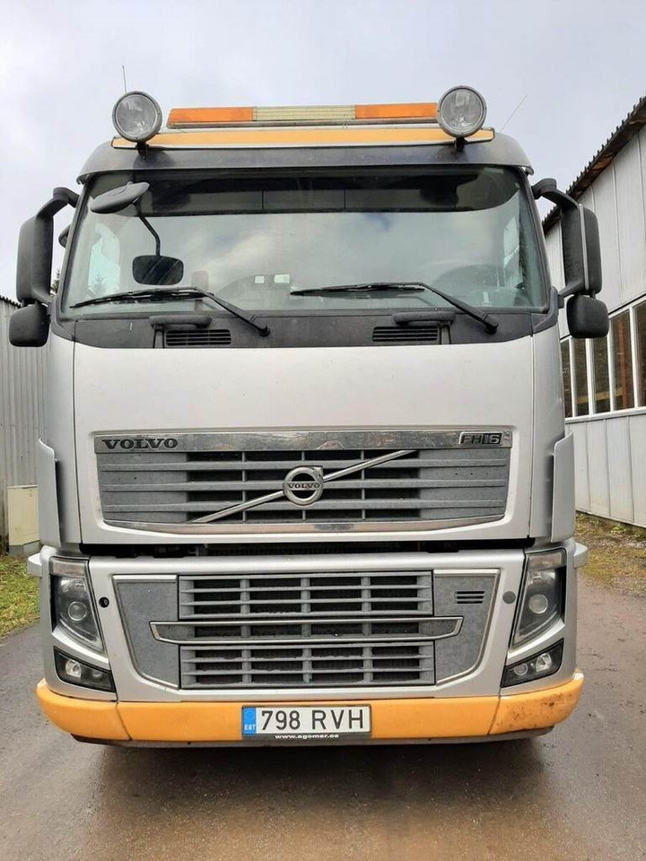 Volvo F16 600 6X4 450kW - Sadulveok: pilt 3 Volvo F16 600 6X4 450kW - Sadulveok: pilt 3