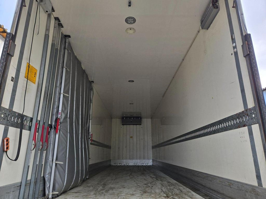 Volvo FH460 6X2 CARRIER 1050  - Külmutiga veoauto: pilt 4 Volvo FH460 6X2 CARRIER 1050  - Külmutiga veoauto: pilt 4