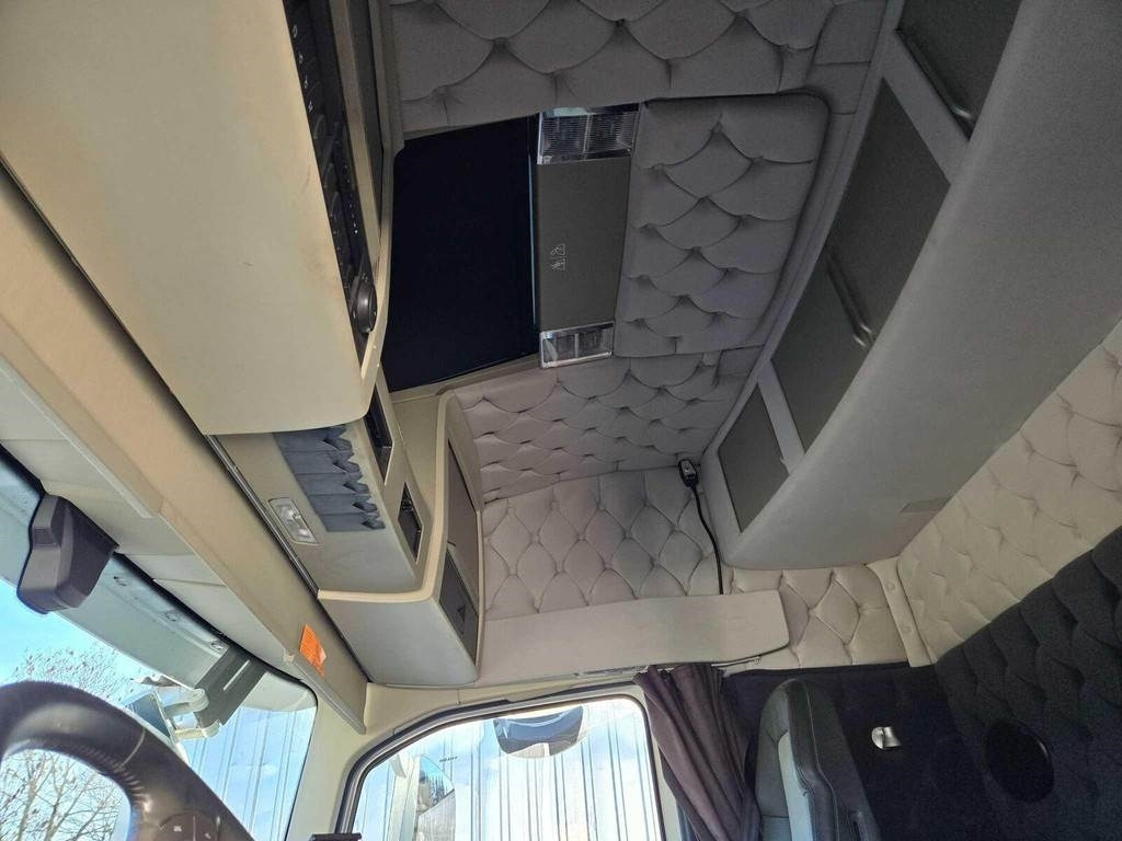 Kabiinišassiiga veoauto Volvo FH540 8X4 CHASSY: pilt 9 Kabiinišassiiga veoauto Volvo FH540 8X4 CHASSY: pilt 9