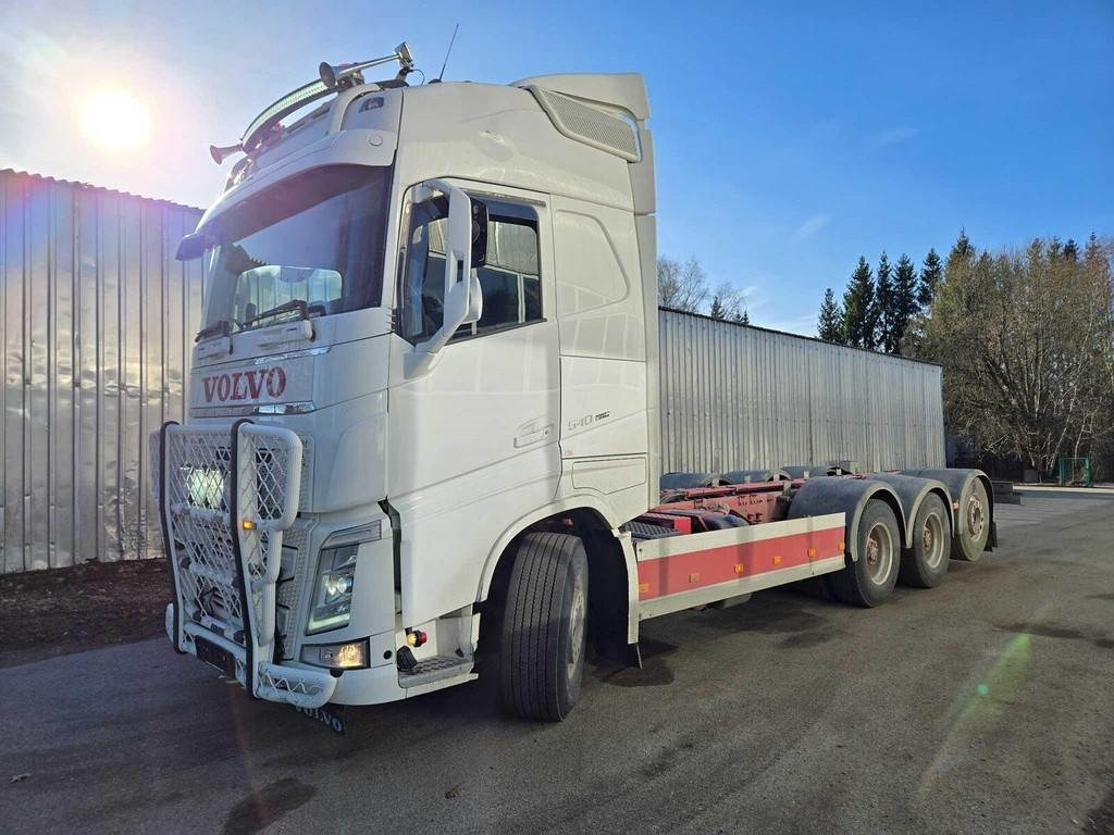 Volvo FH540 8X4 CHASSY  - Kabiinišassiiga veoauto: pilt 1 Volvo FH540 8X4 CHASSY  - Kabiinišassiiga veoauto: pilt 1