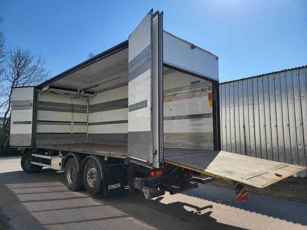 Volvo FM410 6X2 CARRIER SIDEOPENING - Külmutiga veoauto: pilt 3 Volvo FM410 6X2 CARRIER SIDEOPENING - Külmutiga veoauto: pilt 3