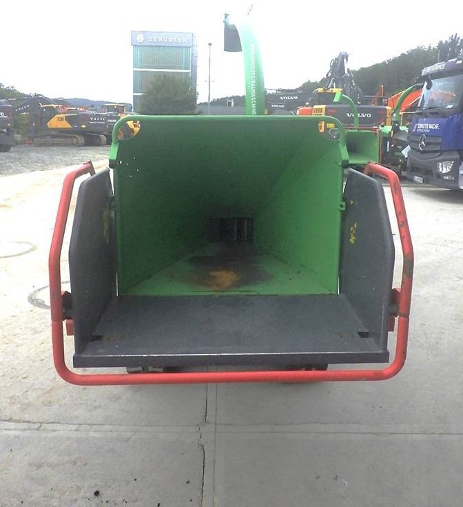 Greenmech ArbTrak 150 D - Puiduhakkurid: pilt 2 Greenmech ArbTrak 150 D - Puiduhakkurid: pilt 2