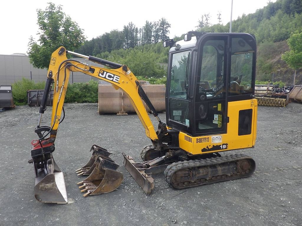 JCB 19 C-1 - Miniekskavaator: pilt 1 JCB 19 C-1 - Miniekskavaator: pilt 1