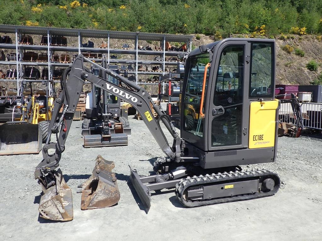 Volvo EC 18 E - Miniekskavaator: pilt 1 Volvo EC 18 E - Miniekskavaator: pilt 1