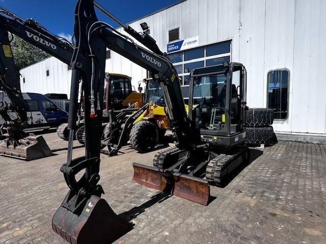 Volvo EC 35 D - Miniekskavaator: pilt 1 Volvo EC 35 D - Miniekskavaator: pilt 1
