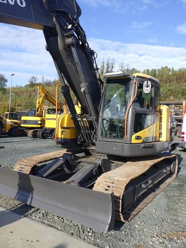 Volvo ECR 235 D - Lintekskavaator: pilt 2 Volvo ECR 235 D - Lintekskavaator: pilt 2