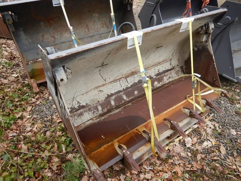 Volvo Klappschaufel für L25 F P - Kopp - Ehitusmasinad: pilt 2 Volvo Klappschaufel für L25 F P - Kopp - Ehitusmasinad: pilt 2