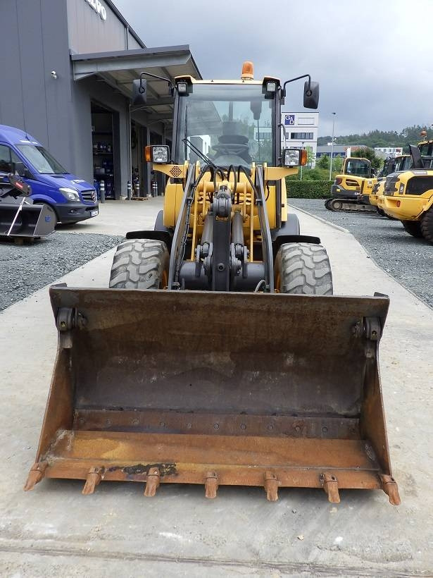 Volvo L 25 F - Rataslaadur: pilt 2 Volvo L 25 F - Rataslaadur: pilt 2