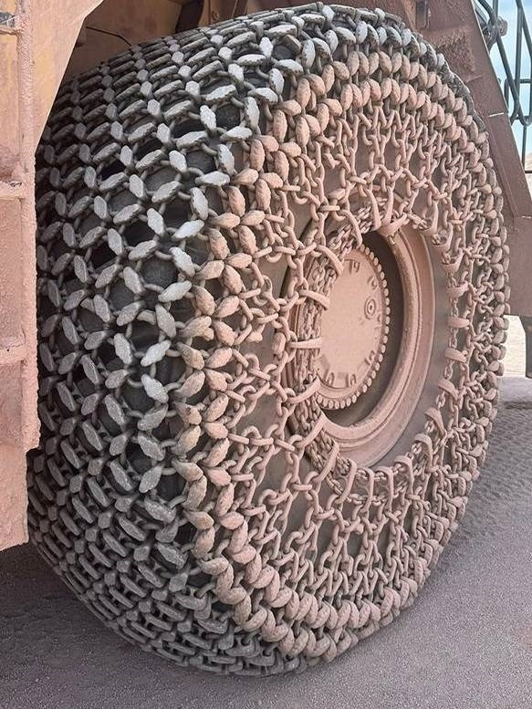 4 x Chains for wheel size 45/65R39 - Rehv - Ehitusmasinad: pilt 4 4 x Chains for wheel size 45/65R39 - Rehv - Ehitusmasinad: pilt 4