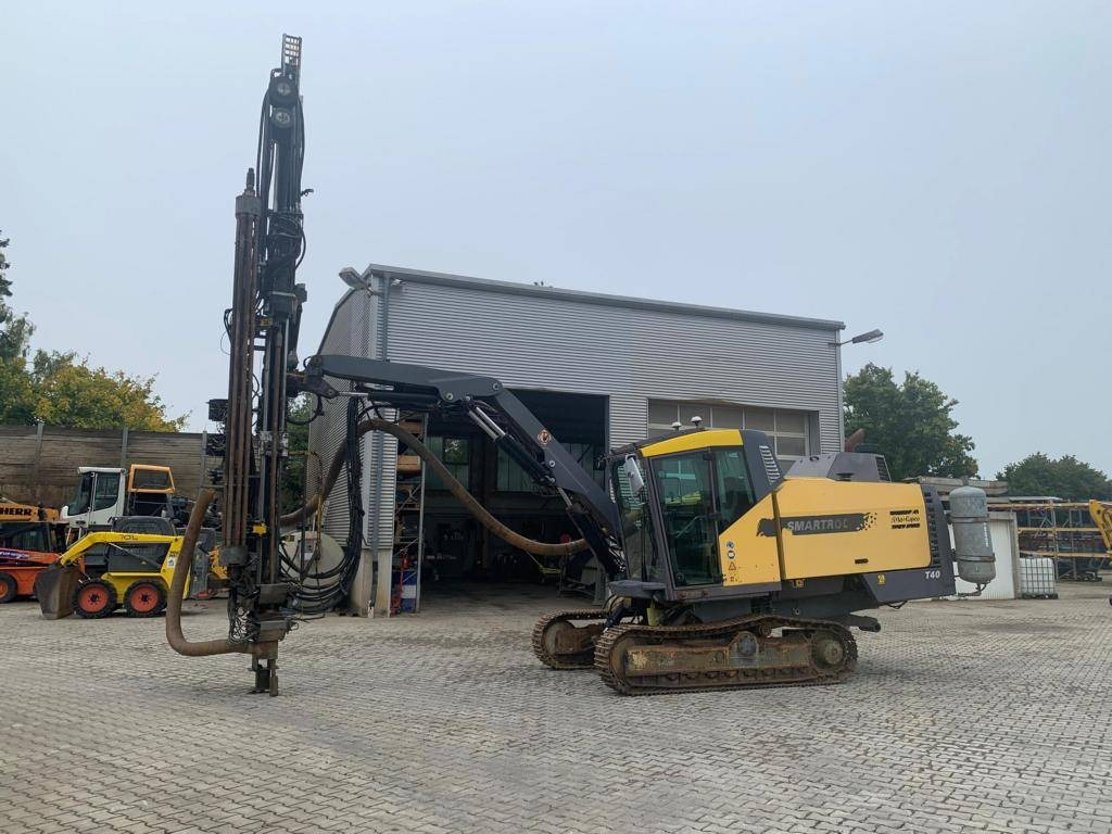 Atlas Copco T 40-11 Smart ROC with drilling rims and diameter - Puurimisplatvorm: pilt 1 Atlas Copco T 40-11 Smart ROC with drilling rims and diameter - Puurimisplatvorm: pilt 1