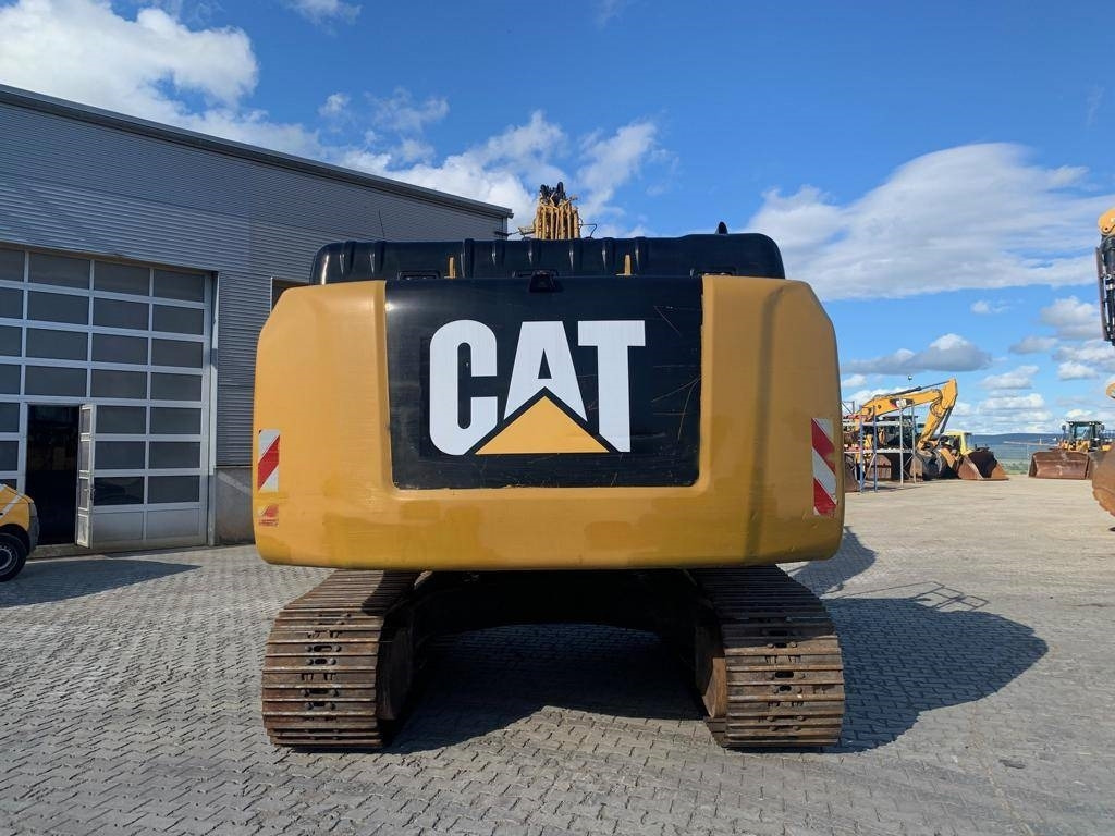 CAT 326FLN - Lintekskavaator: pilt 4 CAT 326FLN - Lintekskavaator: pilt 4