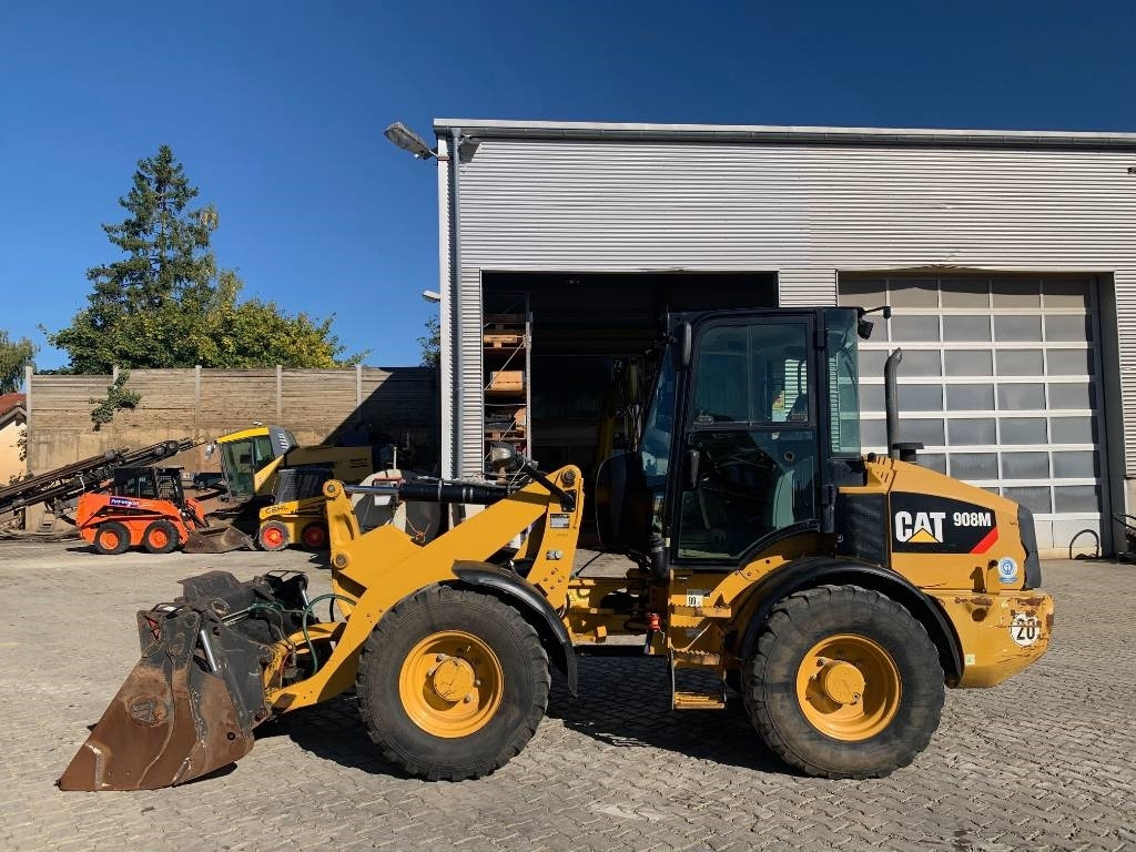CAT 908M - Rataslaadur: pilt 2 CAT 908M - Rataslaadur: pilt 2