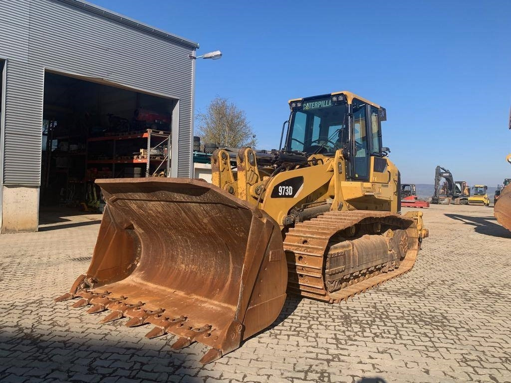 CAT 973 D - Roomiklaadur: pilt 1 CAT 973 D - Roomiklaadur: pilt 1