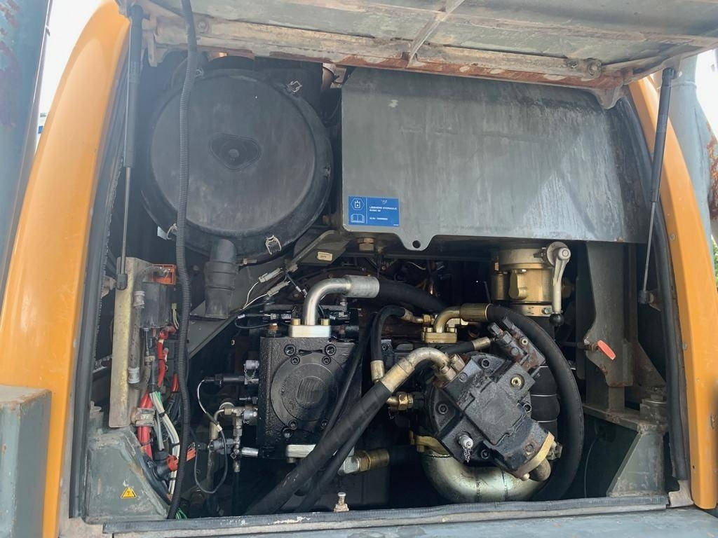 Rataslaadur Liebherr L 576: pilt 15