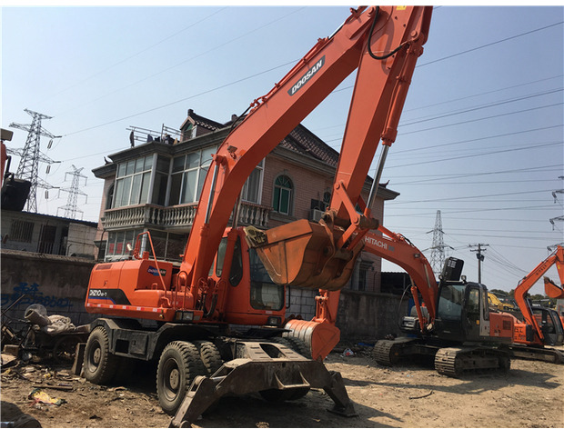 2018 Doosan DH210 - Ratastel ekskavaator: pilt 5 2018 Doosan DH210 - Ratastel ekskavaator: pilt 5