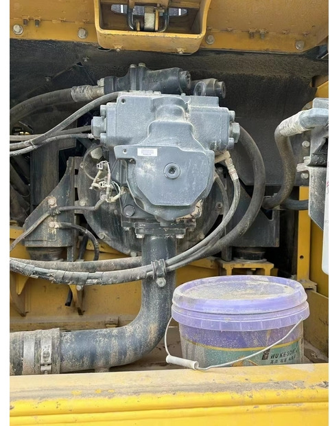 Lintekskavaator 2019 Komatsu PC360-8: pilt 8