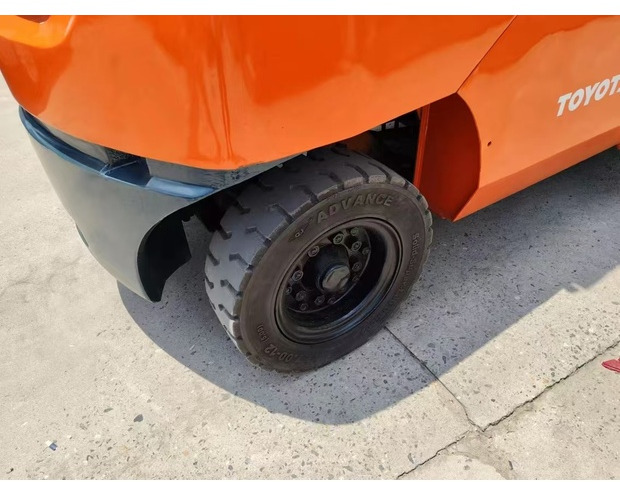2020 Toyota FD50 - Kahveltõstuk: pilt 3 2020 Toyota FD50 - Kahveltõstuk: pilt 3