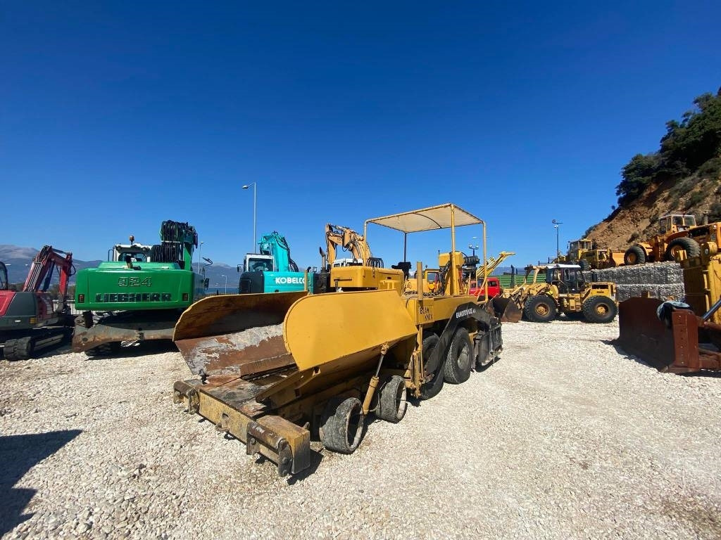 Blaw-Knox DF 90D - Asfaldilaotur: pilt 4 Blaw-Knox DF 90D - Asfaldilaotur: pilt 4