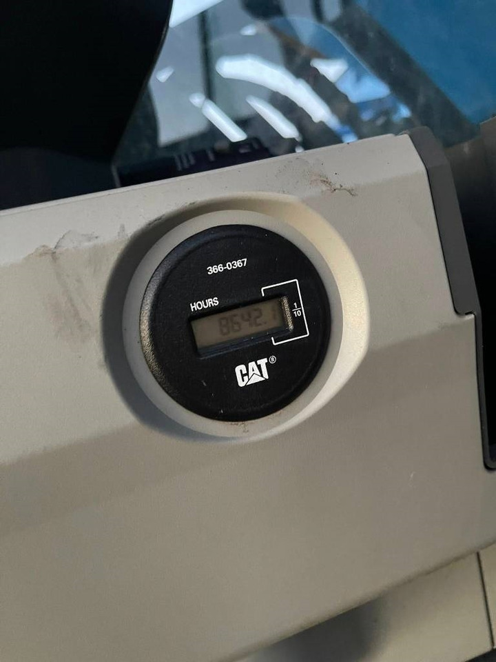 CAT 352 F XE - Lintekskavaator: pilt 4 CAT 352 F XE - Lintekskavaator: pilt 4