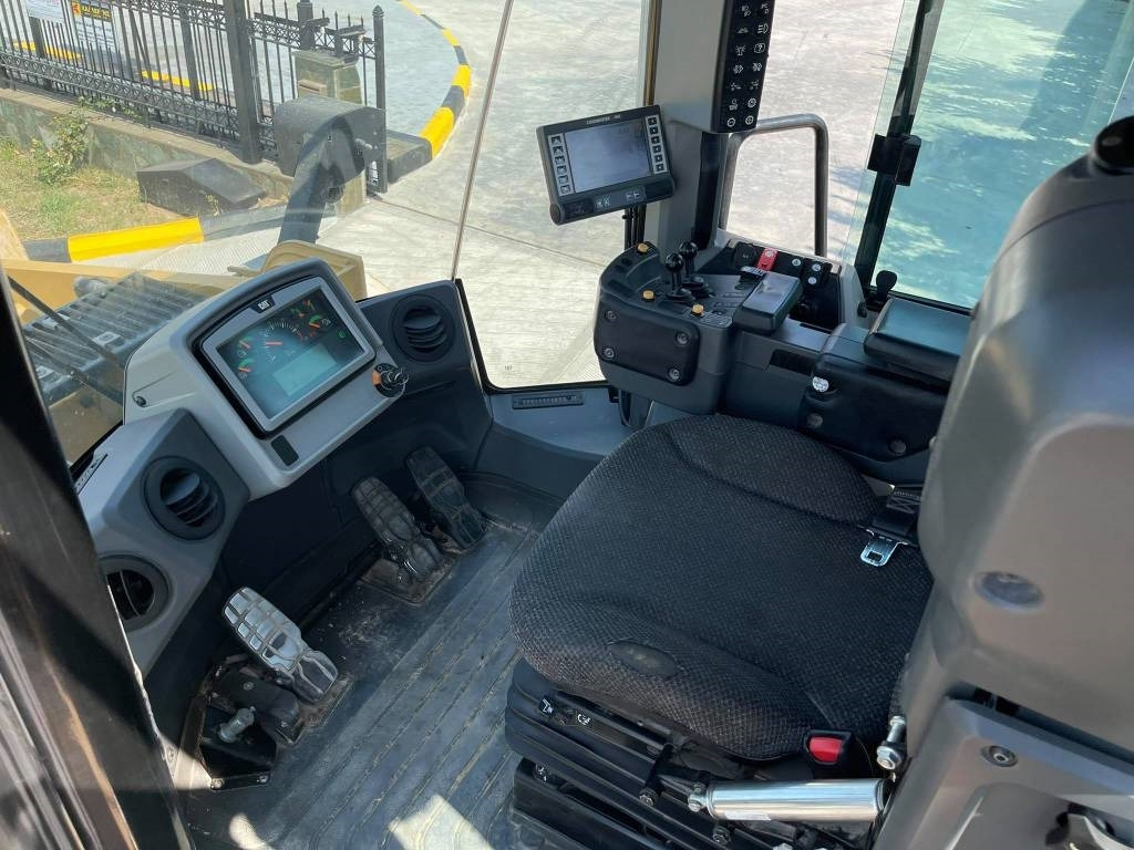 CAT 972M II  liising CAT 972M II: pilt 13