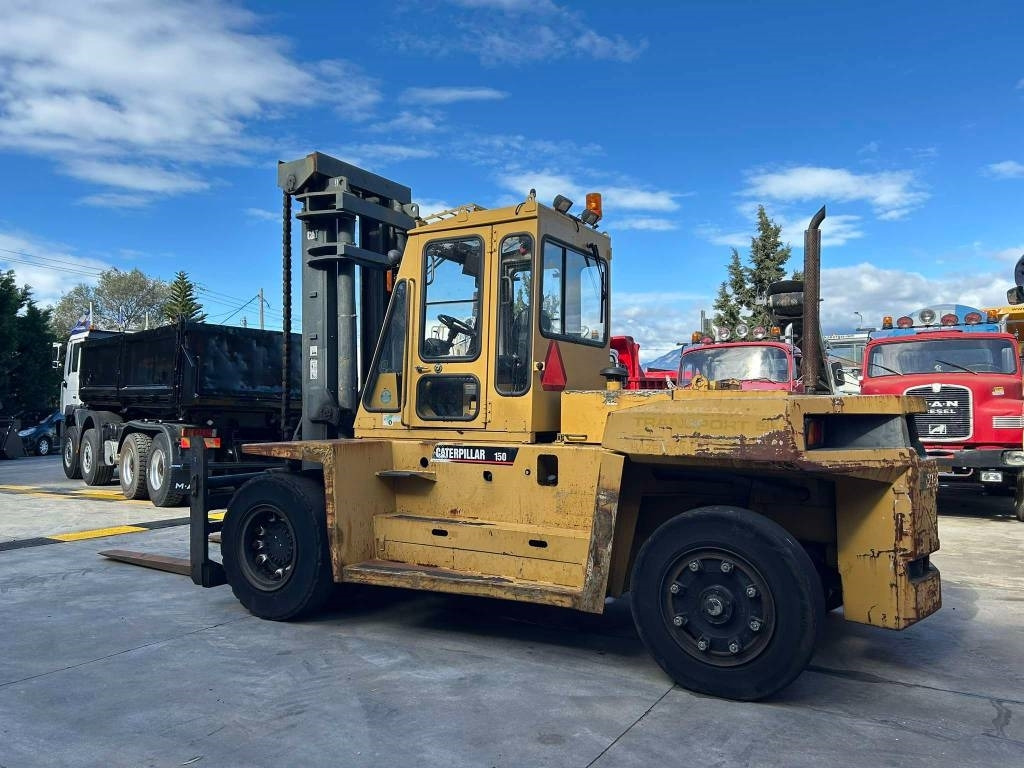 CATERPILLAE DP 150 N - Kahveltõstuk: pilt 1 CATERPILLAE DP 150 N - Kahveltõstuk: pilt 1