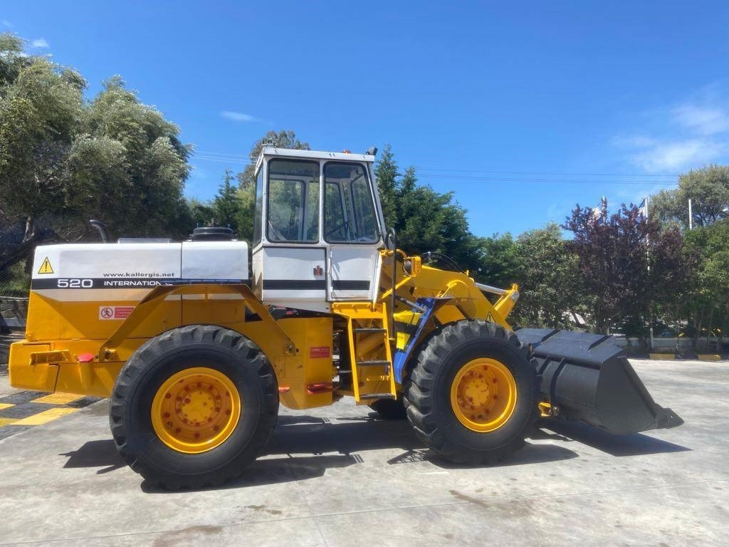 International 520A - Rataslaadur: pilt 2 International 520A - Rataslaadur: pilt 2