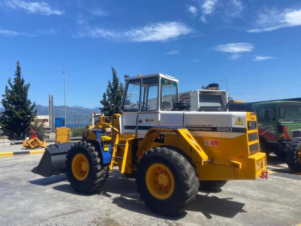 International 520A - Rataslaadur: pilt 5 International 520A - Rataslaadur: pilt 5