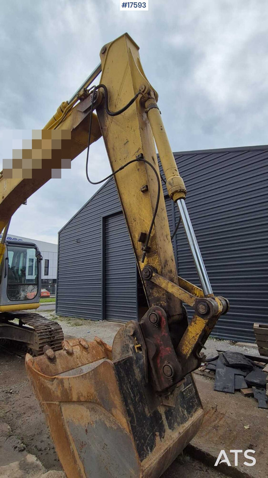 Lintekskavaator 2005 New Holland E215: pilt 14