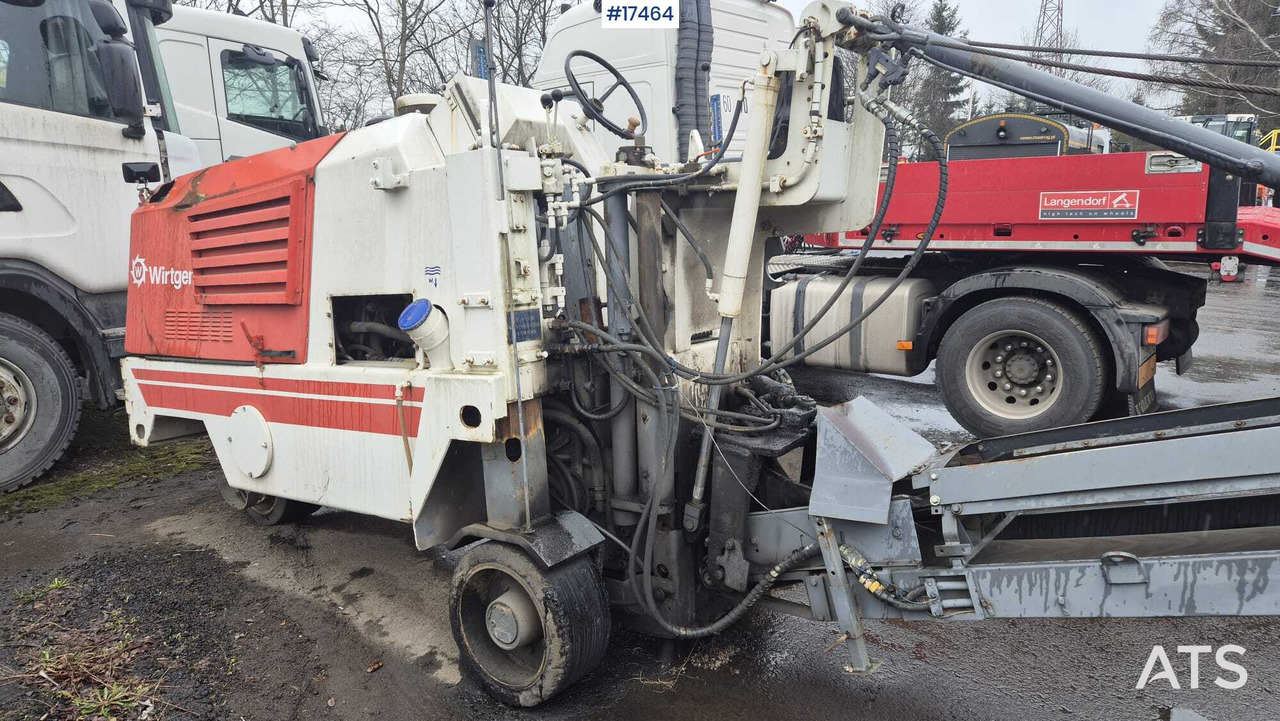 Asphalt milling machine WIRTGEN W-500 (1993) - Külmhöövel: pilt 3 Asphalt milling machine WIRTGEN W-500 (1993) - Külmhöövel: pilt 3