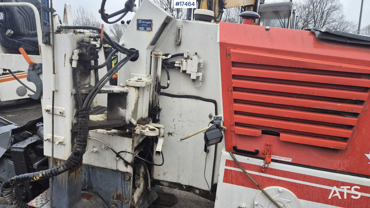 Asphalt milling machine WIRTGEN W-500 (1993) - Külmhöövel: pilt 2 Asphalt milling machine WIRTGEN W-500 (1993) - Külmhöövel: pilt 2