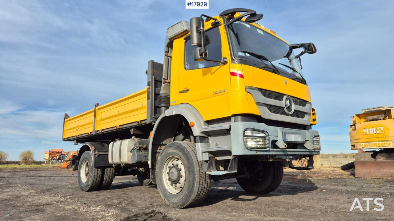 Mercedes-Benz 1824 4x4 dump truck (2005) - Kallurauto: pilt 2 Mercedes-Benz 1824 4x4 dump truck (2005) - Kallurauto: pilt 2